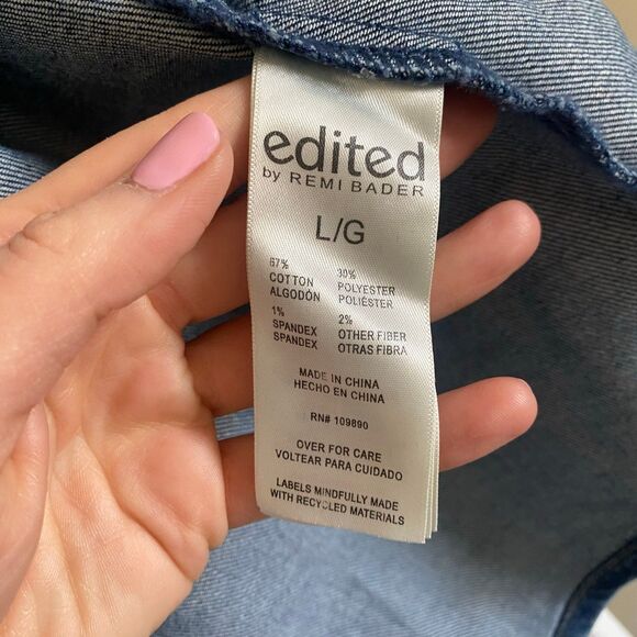 Edited by Remi Bader Women's Denim Top Confident Dark Jean Jacket Large NWT - Picture 7 of 11